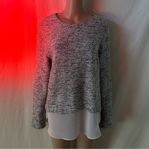 EXPRESS Grey Sweater Top - Picture 2 of 4